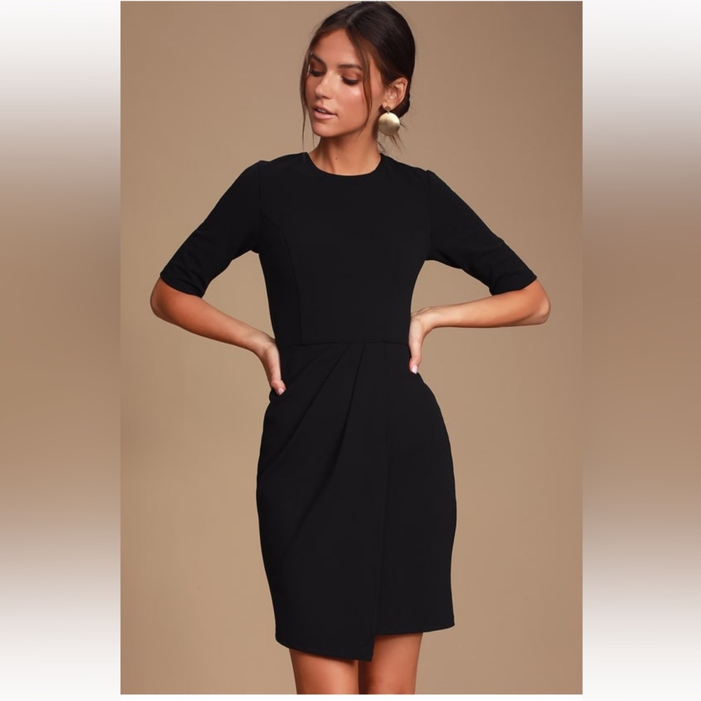 OFFERS WELCOME Elegant Black Half Sleeve Dress
